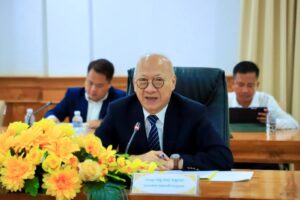 Read more about the article គណៈកម្មការនីតិកម្ម និងយុត្តិធម៌នៃរដ្ឋសភា អញ្ជើញជួបពិភាក្សាការងារជាមួយរដ្ឋបាលខេត្តត្បូងឃ្មុំពាក់ព័ន្ធ និងការអនុវត្តន៍ច្បាប់លើវិស័យយុត្តិធម៌នៅកម្ពុជា